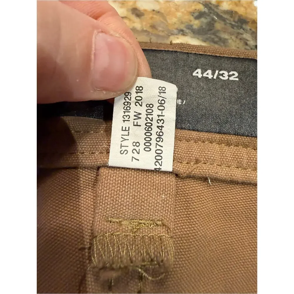 Under Armour Men's 44 x 32 Tan Chino-Style Performance Pants